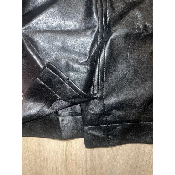 Aritzia Wilfred Free Women's Size 4 Roxanne Mini Skirt Faux Leather Black Goth - Picture 7 of 8